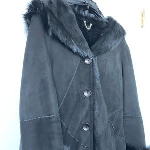 100% lamb skin , shearling winter coat, long sz S